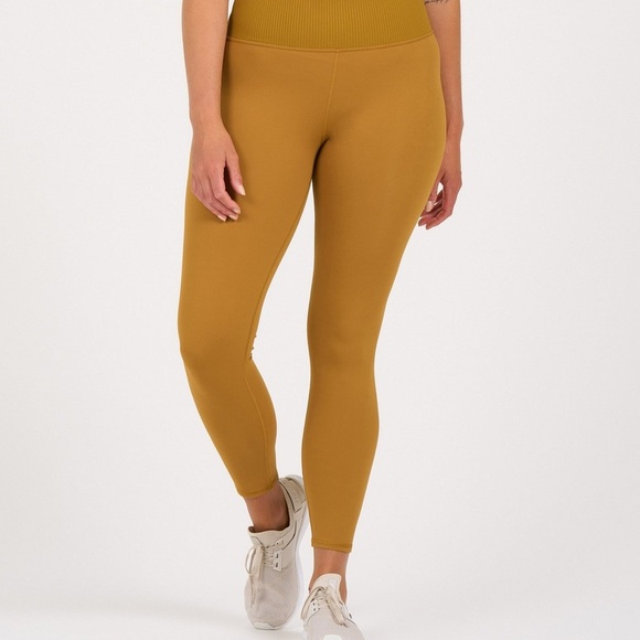 Vuori Rib Studio Collection Size S - Picture 9 of 9